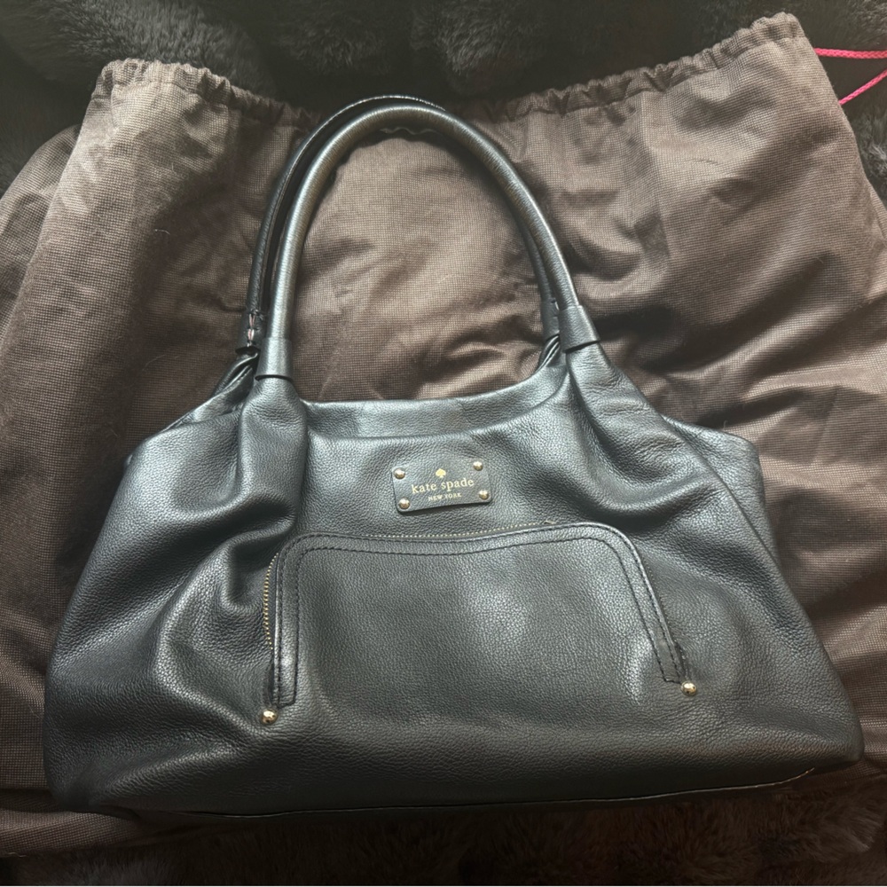Elegant Black Leather Tote Bag
